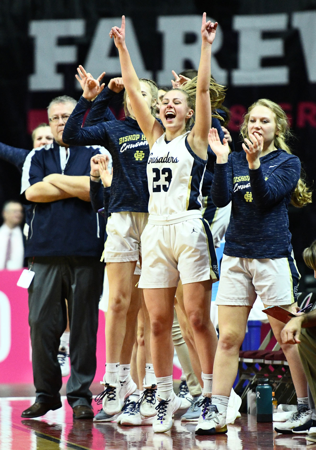 Heelan vs North Polk state basketball